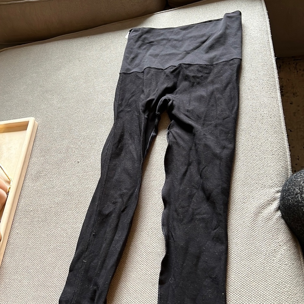 Spanx seamless leggings